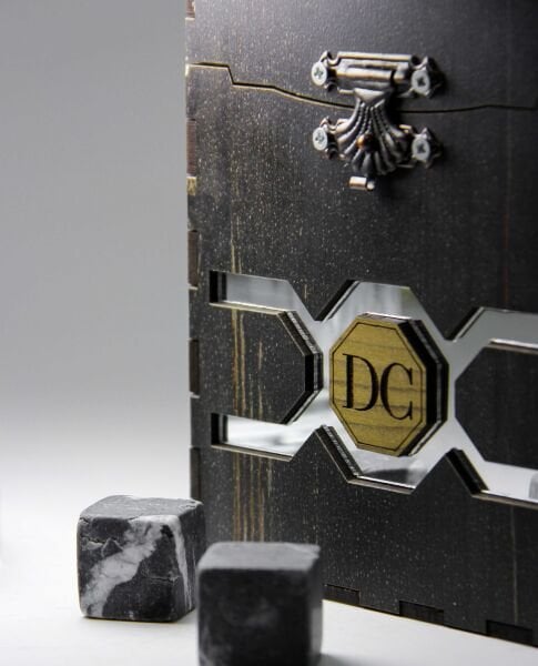 Club Ella Ahşap Kutulu Viski Seti | Kişiye Özel Baskılı & Şık Hediye