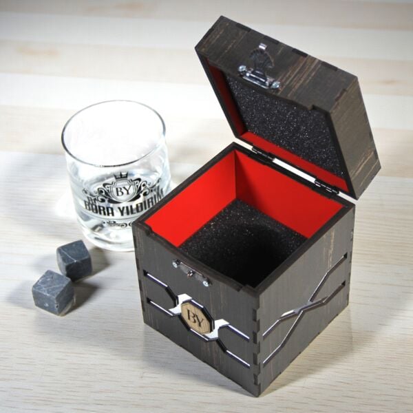 Ahşap Kutulu Özel Baskılı Paşabahçe Viski Bardağı