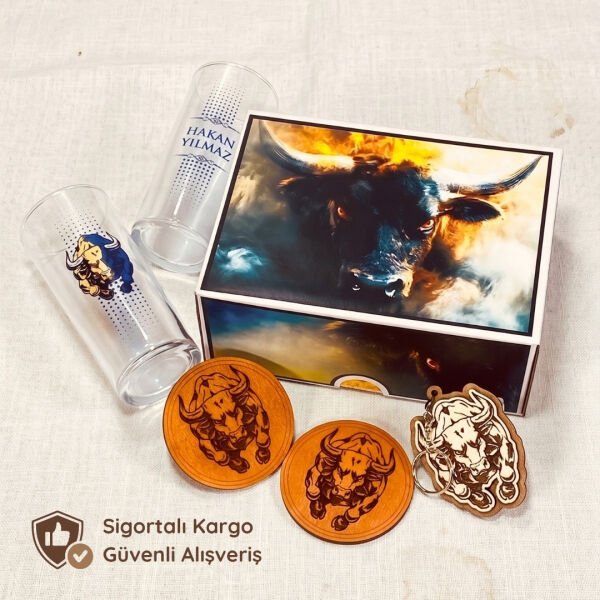 Sarı Lacivert Boğa Figürlü İsim Baskılı Rakı Bardakları