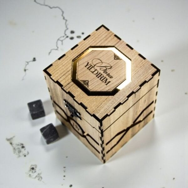 Ahşap Kutulu Özel Baskılı Paşabahçe Viski Bardağı