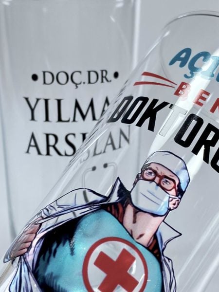 Açılın Ben Doktorum