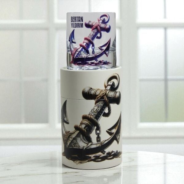 Retro Çıpa Baskılı Hediyelik Silindir Kutulu İsimli Baskılı Viski Bardağı